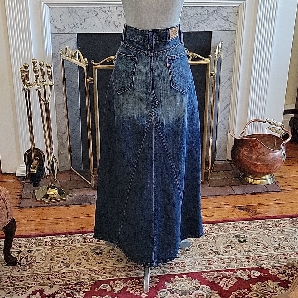 Vtg Levis Denim Maxi Skirt - Picture 6 of 12